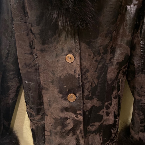 Cache Brown Leather and Faux Fur Jacket size 12. Excellent Condition, very rare! - Picture 10 of 16